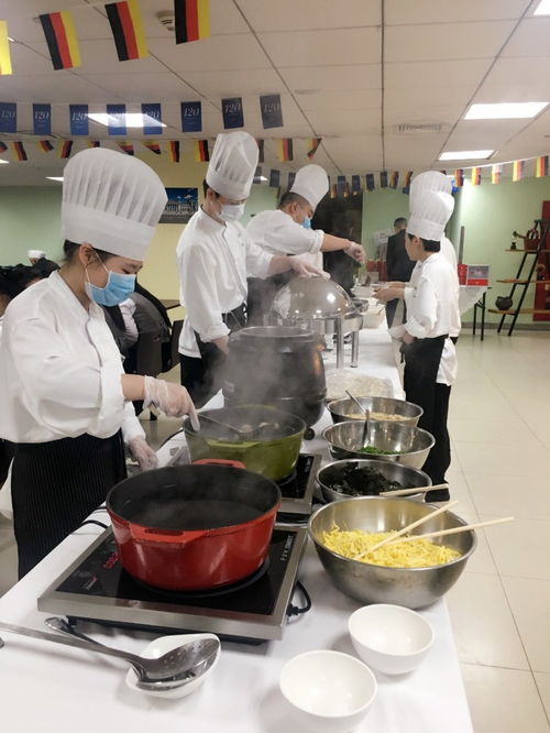 十里洋场回望去 复古风情旧上海主题午餐餐饮服务